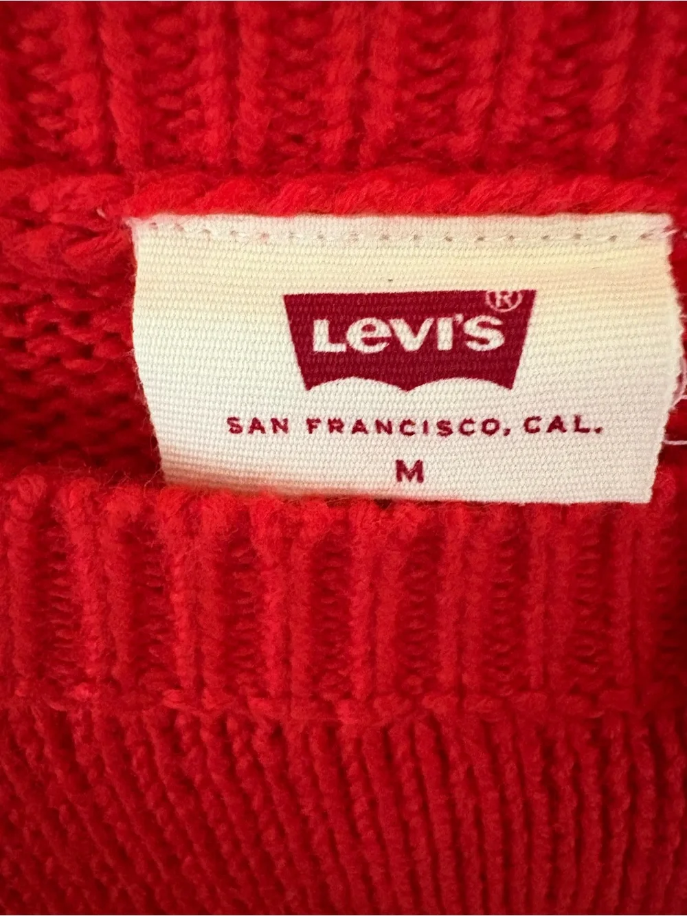 Levi’s crewneck Textured Pom-Pom Red Women's Sweater
